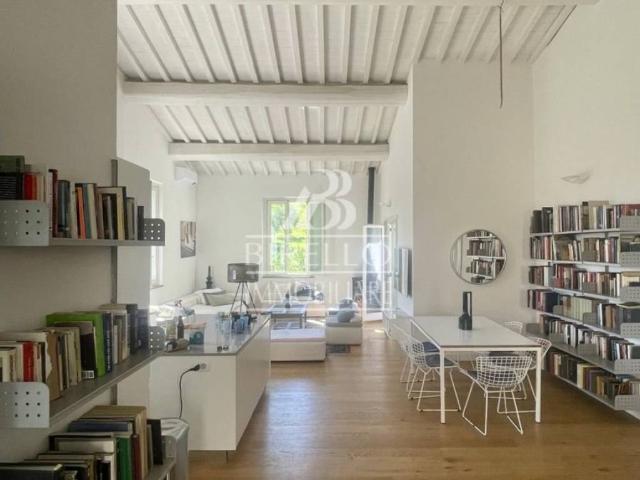 Villa in affitto a Firenze via Giramontino, arredato, giardino privato, terrazzo TrovaCasa