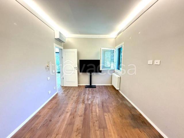 Villa in affitto a Firenze via di Giogoli, giardino privato, terrazzo, parzialmente arredato TrovaCasa