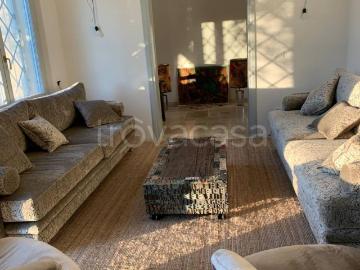 Villa in affitto a Firenze viale del Poggio Imperiale, arredato, giardino privato, posto auto TrovaCasa