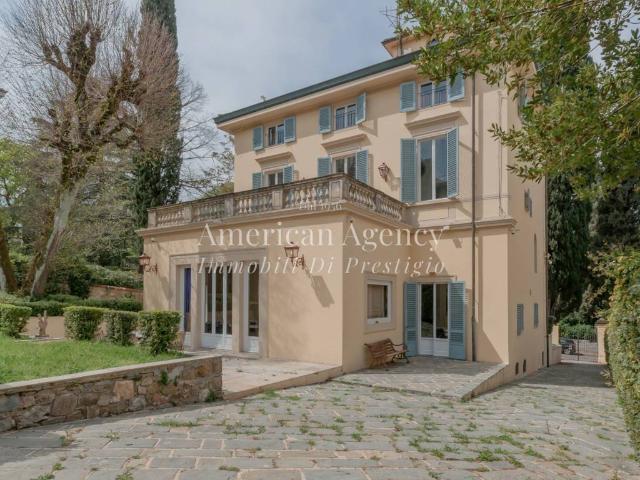 Villa in affitto a Firenze viale Niccolò Machiavelli, arredato, giardino privato, terrazzo TrovaCasa