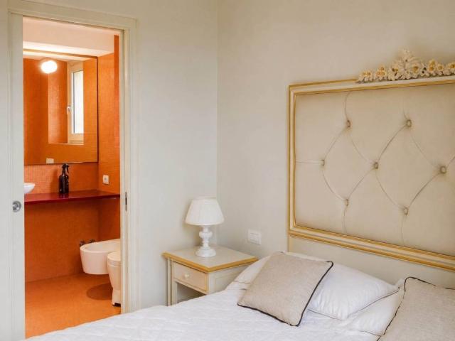 Villa in affitto a Firenze, centrale, ingresso indipendente, taverna TrovaCasa