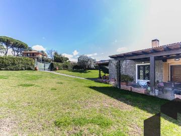 Villa in affitto a Frascati RM