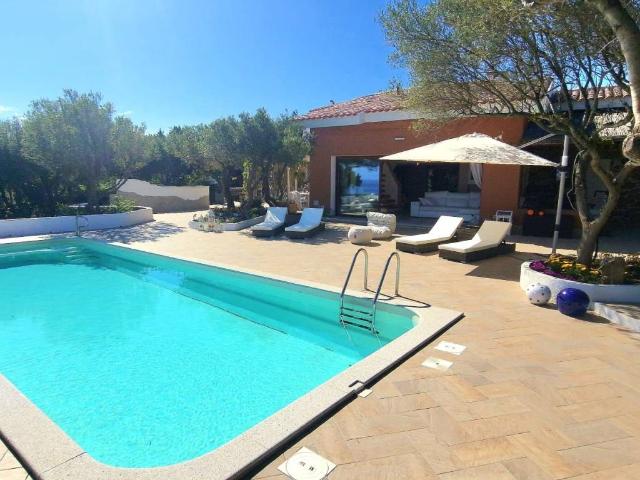 Villa in affitto a Olbia OT