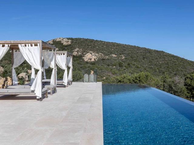 Villa in affitto a Olbia OT