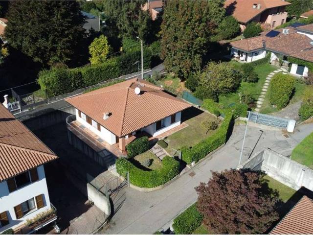 Villa in affitto a Olgiate Comasco CO