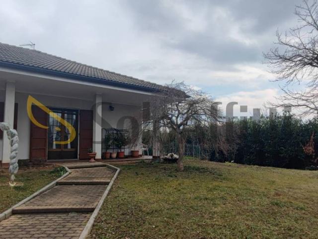 Villa in affitto a Orbassano TO