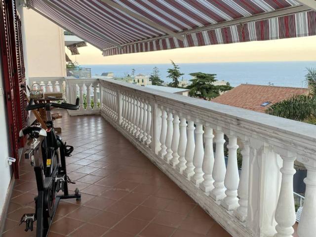 Villa in affitto a Ospedaletti IM