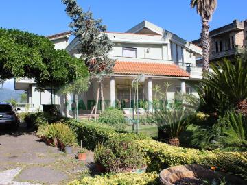 Villa in affitto a Ottaviano