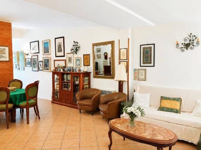 Villa in affitto a Latina LT