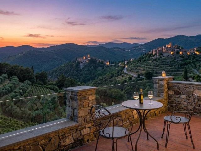 Villa in affitto a La Spezia SP