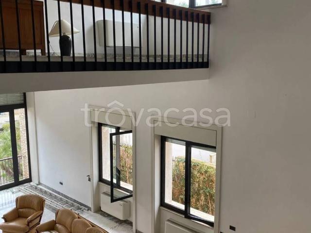Villa in affitto a Lecce via Gentile, giardino, box, terrazzo TrovaCasa