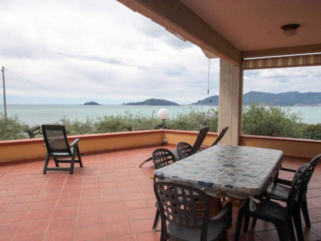 Villa in affitto a Lerici SP