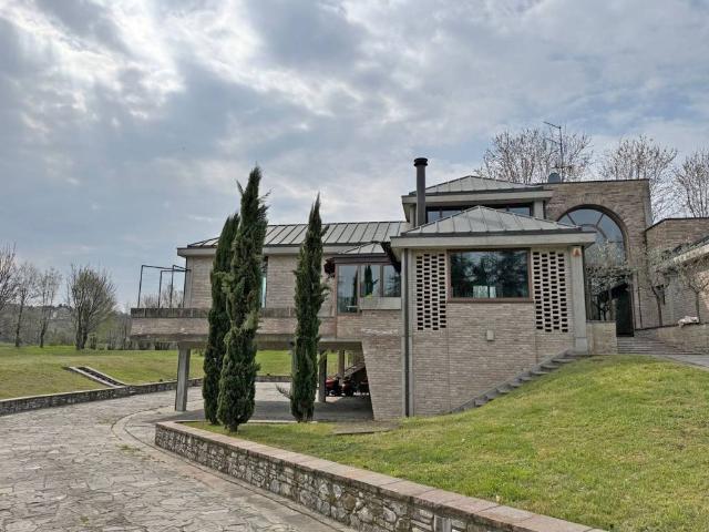 Villa in affitto a Lesignano de' Bagni PR