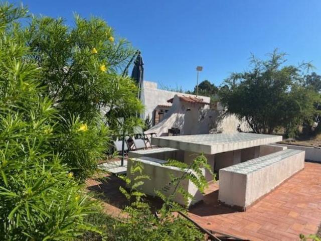 Villa in affitto a Lipari strada Comunale Porto Levante, lavatrice, veranda, lavanderia TrovaCasa