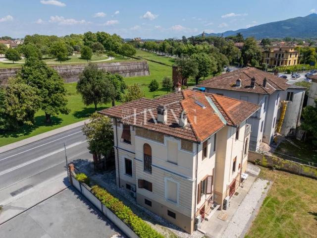 Villa in affitto a Lucca LU