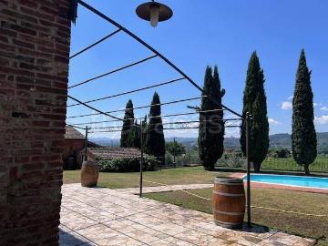 Villa in affitto a Lucignano, arredato, giardino privato, cucina abitabile TrovaCasa