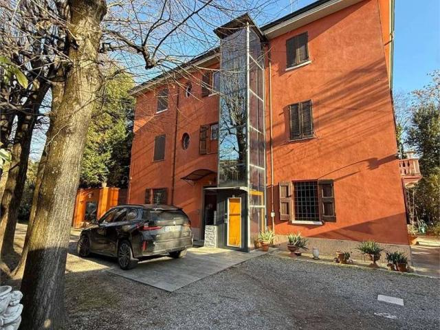 Villa in affitto a Modena MO