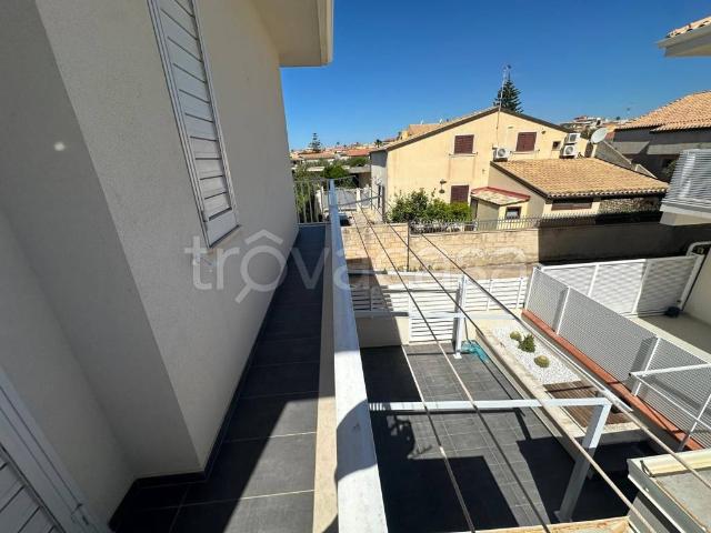 Villa in affitto a Modica via Lipari, arredato, terrazzo, veranda TrovaCasa