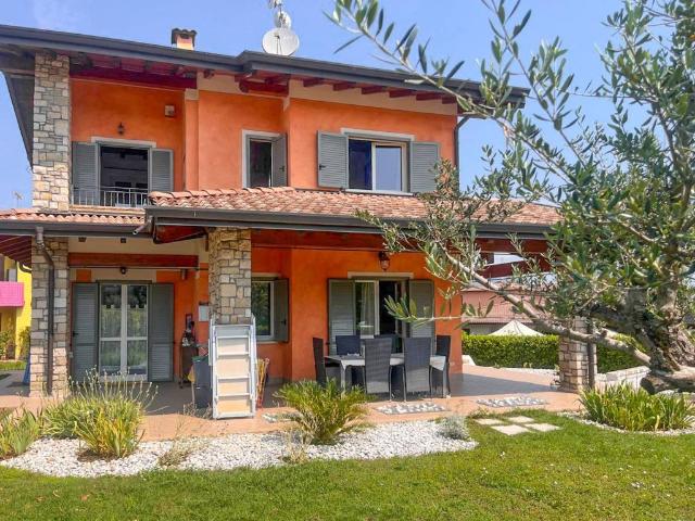 Villa in affitto a Moniga del Garda BS