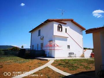 Villa in affitto a Montalto di Castro VT