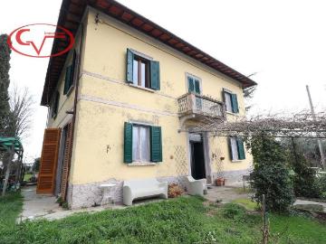 Villa in affitto a Montevarchi via di Caposelvi, arredato, giardino privato, box TrovaCasa