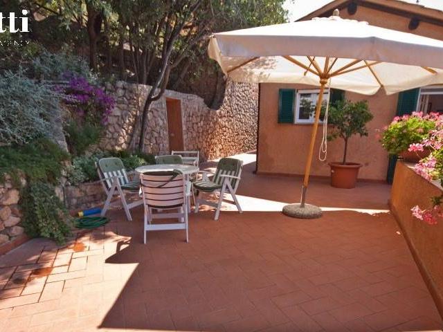 Villa in affitto a Monte Argentario località Calamoresca, arredato, giardino privato, posto auto TrovaCasa
