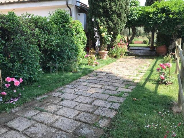 Villa in affitto a Monte Argentario strada Provinciale La Parrina, giardino privato, posto auto, terrazzo TrovaCasa