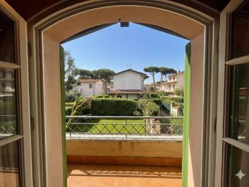 Villa in affitto a Montignoso MS