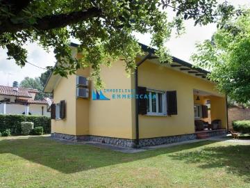 Villa in affitto a Montignoso MS