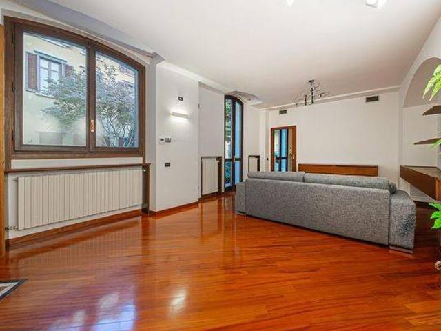 Villa in affitto a Monza MB