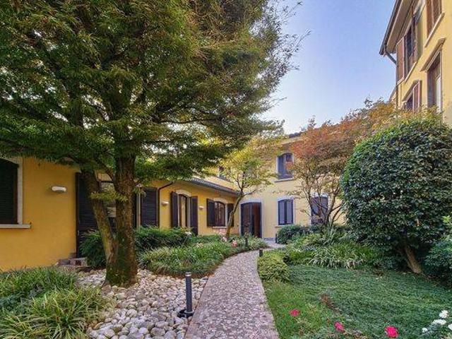 Villa in affitto a Monza MB