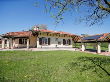 Villa in affitto a Mathi TO