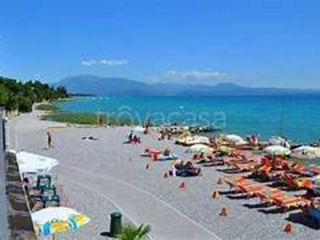 Villa in affitto a Manerba del Garda via Roma, arredato, giardino privato, terrazzo TrovaCasa