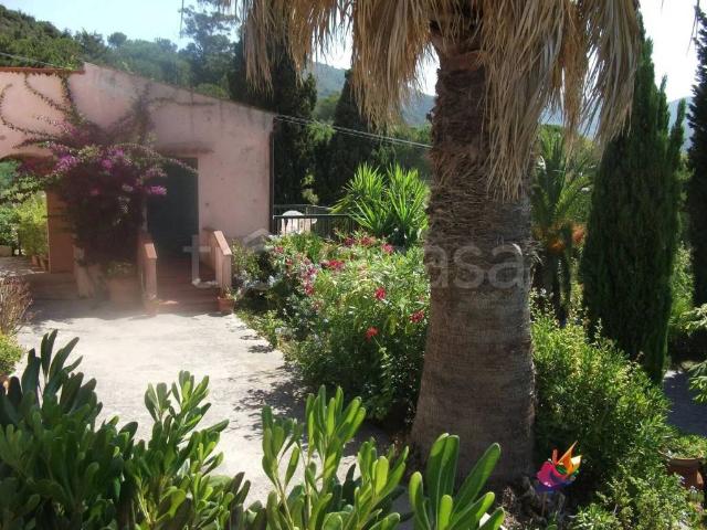 Villa in affitto a Marciana via dei Marmi, 35, arredato, giardino privato, posto auto TrovaCasa
