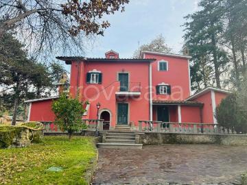 Villa in affitto a Marino via Spinabella, 3, non arredato/vuoto, terrazzo, piscina TrovaCasa