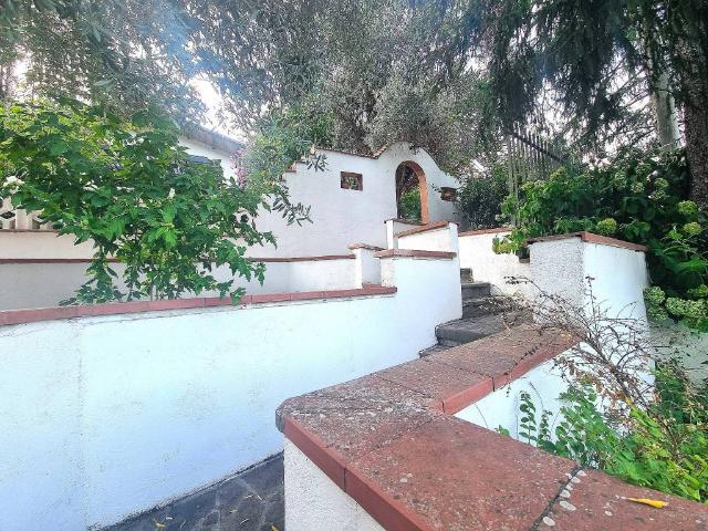 Villa in affitto a Marliana PT