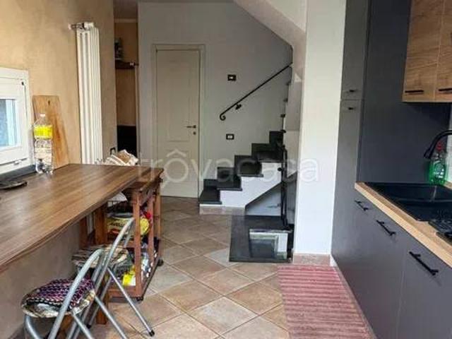 Villa in affitto a Massa, giardino, posto auto, terrazzo TrovaCasa