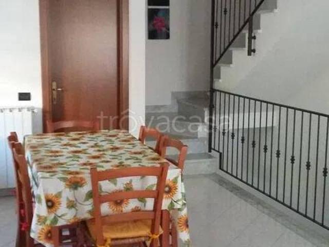 Villa in affitto a Massa neighbourhood: Bondano Partaccia, giardino, posto auto, terrazzo TrovaCasa