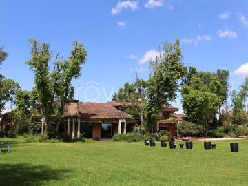 Villa in affitto a Mediglia via Risorgimento, 22, arredato, giardino privato, posto auto TrovaCasa