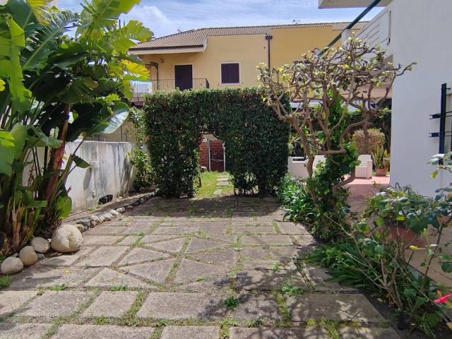 Villa in affitto a Messina ME
