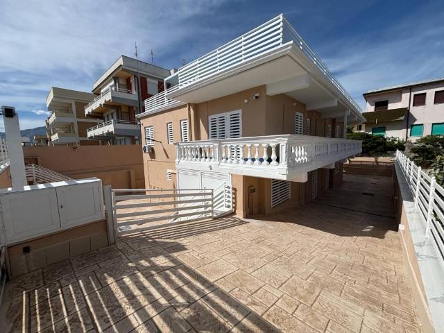 Villa in affitto a Minturno LT