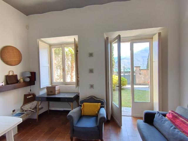 Casa indipendente in affitto a Dongo CO
