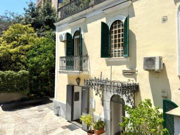 Villa in affitto a Napoli NA