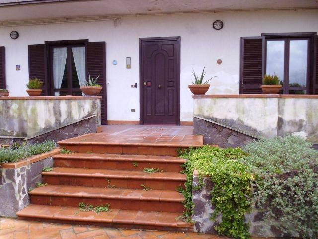 Villa in affitto a Napoli