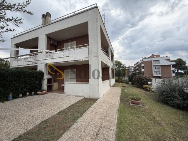 Villa in affitto a Nettuno via Zaccaria Negroni, arredato, giardino privato, riscaldamento autonomo TrovaCasa