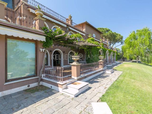 Villa in affitto a Nepi via Cassia, arredato, giardino privato, terrazzo TrovaCasa