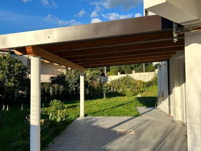 Villa in affitto a Soverato CZ