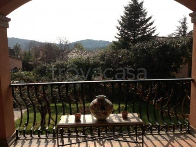 Villa in affitto a Sacrofano largo Fontana Mancina, giardino privato, box, terrazzo TrovaCasa