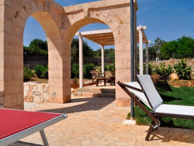 Villa in affitto a Salve, arredato, giardino privato, terrazzo TrovaCasa