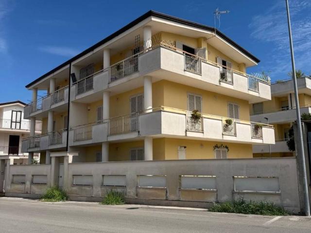 Villa in affitto a San Marcellino CE
